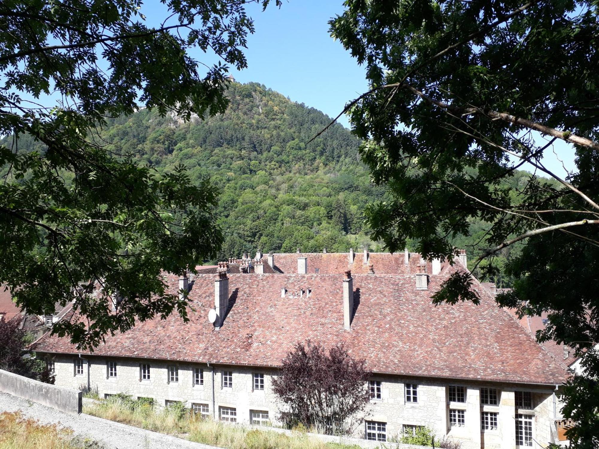 O'Couvent - Appartement 97 M2 - 3 Chambres - A441 Salins-les-Bains Bagian luar foto